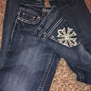 Grace in La bootcut jeans